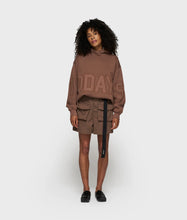 Lade das Bild in den Galerie-Viewer, 10DAYS AMSTERDAM Utility Shorts Truffle
