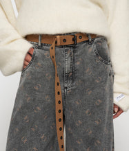 Lade das Bild in den Galerie-Viewer, 10DAYS AMSTERDAM Canvas Belt Suede