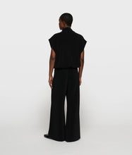 Lade das Bild in den Galerie-Viewer, 10DAYS AMSTERDAM Sleeveless Top Sparkle