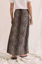 Lade das Bild in den Galerie-Viewer, COTTON CANDY Leo Rock Lamis