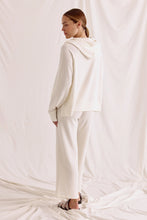 Lade das Bild in den Galerie-Viewer, COTTON CANDY Hoodie Blanca