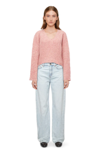 Lade das Bild in den Galerie-Viewer, DRYKORN Oversized Pullover Somaija pink