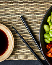 Lade das Bild in den Galerie-Viewer, NICOLAS VAHE Essstäbchen Chopra schwarz