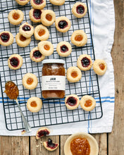 Lade das Bild in den Galerie-Viewer, NICOLAS VAHE Marmelade Orange & Cinnamon