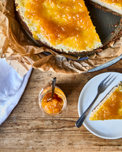 Lade das Bild in den Galerie-Viewer, NICOLAS VAHE Jam Pineapple & Passion