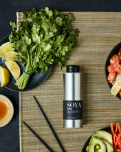 Lade das Bild in den Galerie-Viewer, NICOLAS VAHE Soyasauce