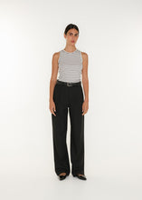 Lade das Bild in den Galerie-Viewer, CLUB L'AVENIR Rib Top Lotus'CL Stripe Black