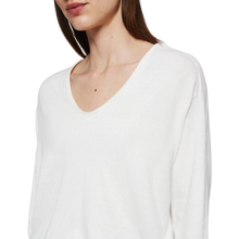 Lade das Bild in den Galerie-Viewer, DRYKORN Strickpullover Somaija Offwhite Baumwolle-Kaschmir