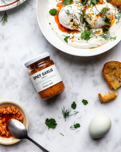 Lade das Bild in den Galerie-Viewer, NICOLAS VAHE Spicy Garlic Chili