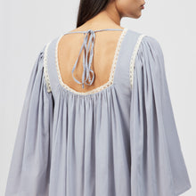 Lade das Bild in den Galerie-Viewer, DRYKORN Vareen Babydoll-Tunika-Kleid Bleu