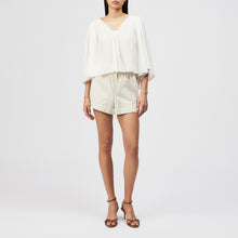 Lade das Bild in den Galerie-Viewer, DRYKORN Babydoll-Tunika-Bluse Ismara Offwhite