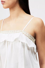 Lade das Bild in den Galerie-Viewer, DRYKORN Blusentop Tisane Offwhite