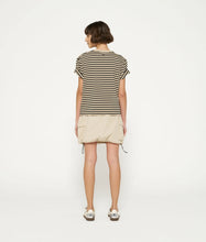 Lade das Bild in den Galerie-Viewer, 10DAYS AMSTERDAM Thick Cotton Tee Stripes Safari/Black