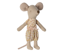 Lade das Bild in den Galerie-Viewer, MAILEG Little Sister - Maus in Streichholzschachtel