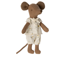 Lade das Bild in den Galerie-Viewer, MAILEG Big Sister - Maus in Streichholzschachtel