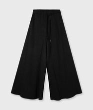 Lade das Bild in den Galerie-Viewer, 10DAYS AMSTERDAM Super Wide Pants Pinstripe
