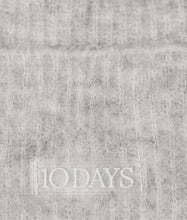Lade das Bild in den Galerie-Viewer, 10DAYS AMSTERDAM Soft Hairy Knit Beanie