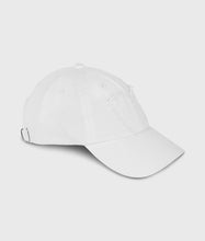 Lade das Bild in den Galerie-Viewer, 10DAYS AMSTERDAM Cap Heart Ecru