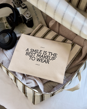 Lade das Bild in den Galerie-Viewer, HOUSE DOCTOR Canvas Clutches 2-er Set