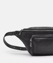 Lade das Bild in den Galerie-Viewer, LIEBESKIND BERLIN Lila Belt Bag Black