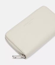 Lade das Bild in den Galerie-Viewer, LIEBESKIND BERLIN Geldbörse Frieda Lila Milk