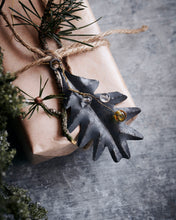 Lade das Bild in den Galerie-Viewer, HOUSE DOCTOR Ornamente 3-er Set Beads & Leafs