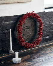 Lade das Bild in den Galerie-Viewer, HOUSE DOCTOR Winterkranz rot groß