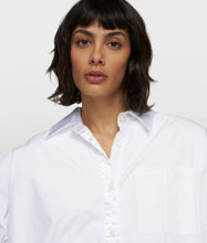 Lade das Bild in den Galerie-Viewer, 10DAYS AMSTERDAM Cropped Smoking Blouse