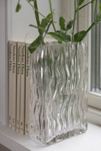 Lade das Bild in den Galerie-Viewer, STOREFACTORY Vase Bokebo large