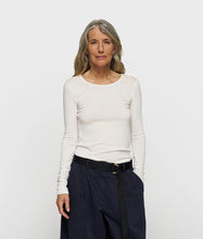 Lade das Bild in den Galerie-Viewer, 10DAYS AMSTERDAM Extra long Sleeve Tee Modal Ecru
