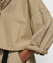 Lade das Bild in den Galerie-Viewer, 10DAYS AMSTERDAM Oversized Cropped Shirt Earth