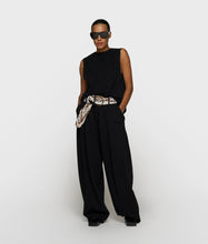 Lade das Bild in den Galerie-Viewer, 10 DAYS AMSTERDAM Plated Top Jersey Black