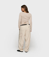 Lade das Bild in den Galerie-Viewer, 10DAYS AMSTERDAM Boat Neck Longsleeve Tee Mesh