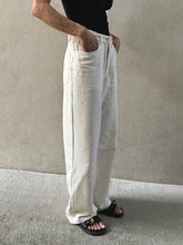 Lade das Bild in den Galerie-Viewer, CLUB L'AVENIR Hose Jeni'CL Ecru