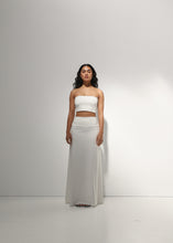 Lade das Bild in den Galerie-Viewer, CLUB L'AVENIR Top Maha'CL Off White