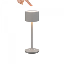 Lade das Bild in den Galerie-Viewer, BLOMUS Farol Mini LED-Leuchte Satellite