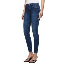 Lade das Bild in den Galerie-Viewer, DRYKORN Jeanshose Need Indigo