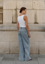 Lade das Bild in den Galerie-Viewer, CLUB L'AVENIR Tanktop Juniper'CL Offwhite