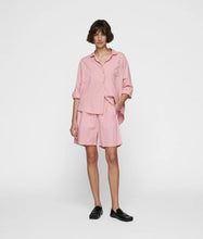 Lade das Bild in den Galerie-Viewer, 10DAYS AMSTERDAM Bermuda Pique Bright Raspberry