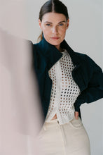 Lade das Bild in den Galerie-Viewer, AIMEE THE LABEL NoaS6 Knitted Top White