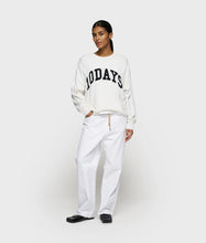 Lade das Bild in den Galerie-Viewer, 10DAYS AMSTERDAM Straight Leg Pants Twill Optic White