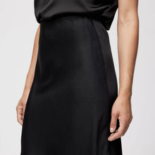 Lade das Bild in den Galerie-Viewer, DRYKORN Rock Ura Black