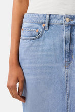 Lade das Bild in den Galerie-Viewer, DRYKORN Jeansrock Zya