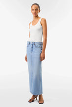 Lade das Bild in den Galerie-Viewer, DRYKORN Jeansrock Zya