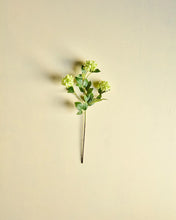 Lade das Bild in den Galerie-Viewer, HOUSE DOCTOR Kunstzweig Viburnum, grün