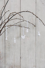 Lade das Bild in den Galerie-Viewer, STOREFACTORY Vogel Siv Hängedekoration