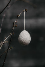 Lade das Bild in den Galerie-Viewer, STOREFACTORY Filzei Ullas in 2 Größen - Beige