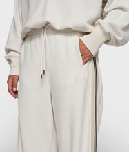 Lade das Bild in den Galerie-Viewer, 10DAYS AMSTERDAM Western Jogger Tape