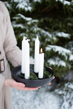 Lade das Bild in den Galerie-Viewer, STOREFACTORY Kerzenhalter Granholmen Glossy black