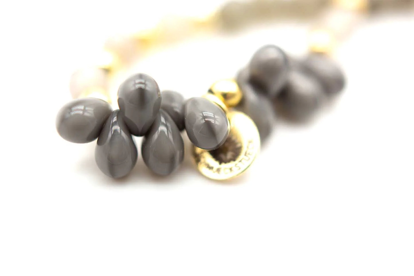 SCHMÜCKSTÜCK Armband Drops Grey